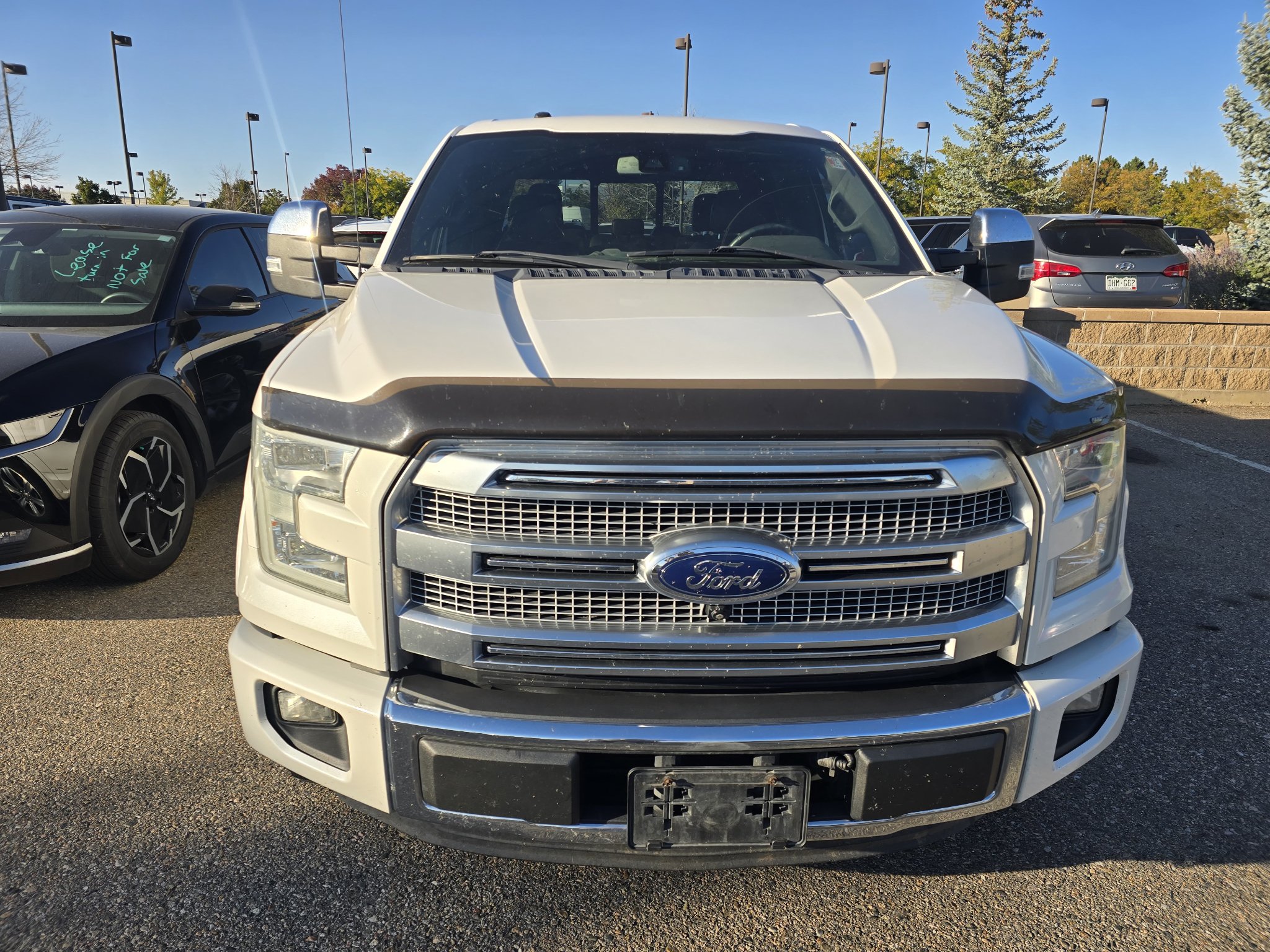 Used 2015 Ford F150 Platinum w/ Equipment Group 701A Luxury AWD/4WD image 8