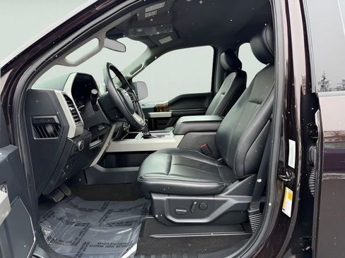 Used 2020 Ford F150 Lariat image 21