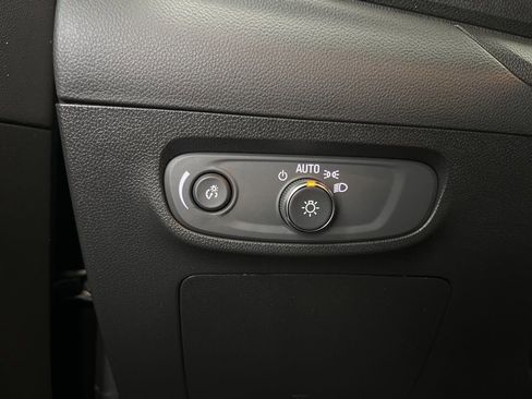 Used 2024 Buick Encore GX Preferred w/ Comfort Package image 13