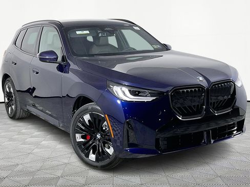 New 2026 BMW X3 xDrive30 w/ Premium Package image 3