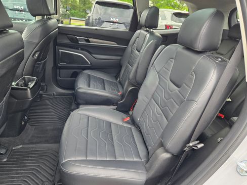 Used 2022 Kia Telluride SX w/ SX Prestige Package AWD/4WD image 33