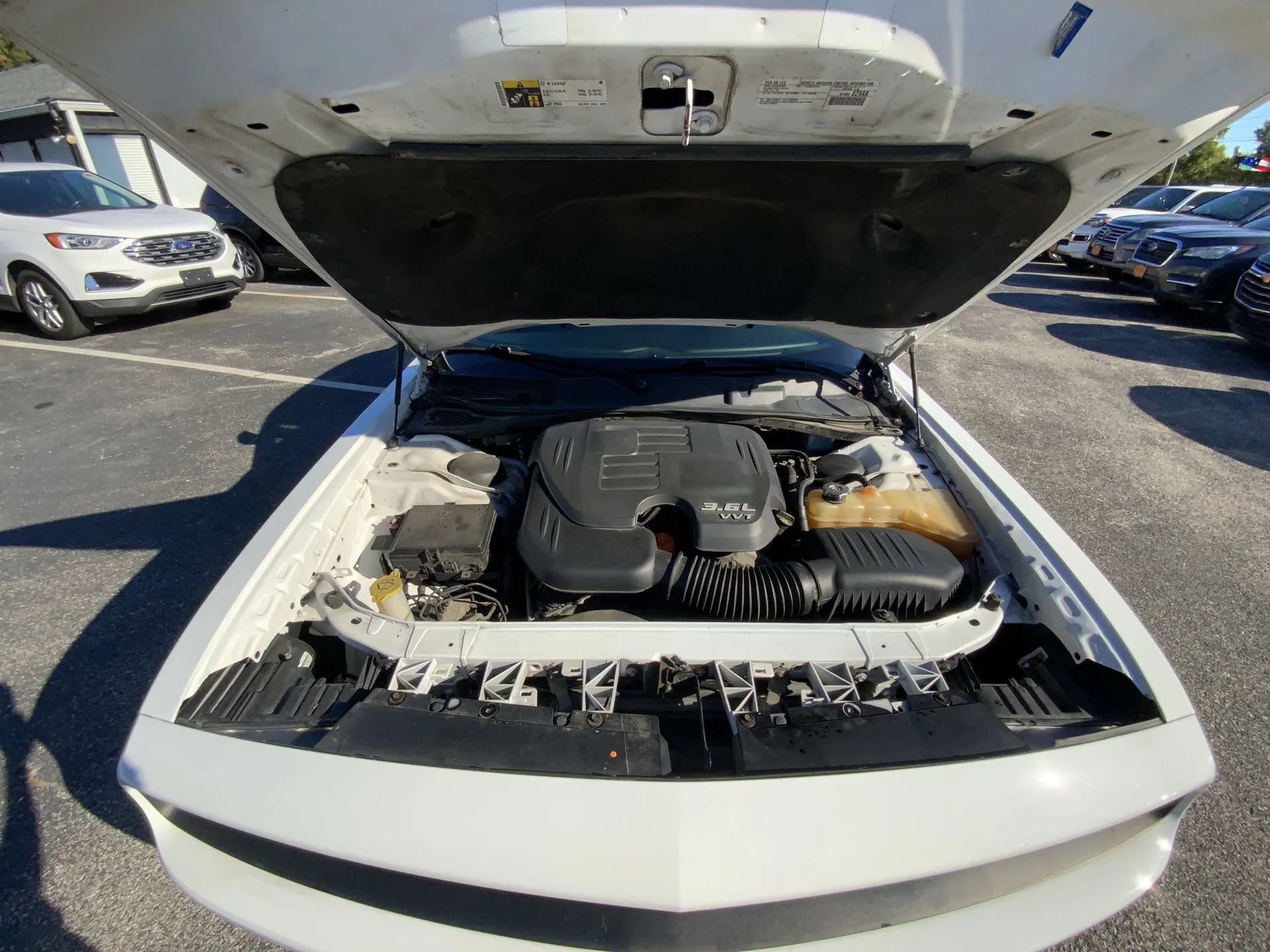 Used 2017 Dodge Challenger SXT RWD image 17