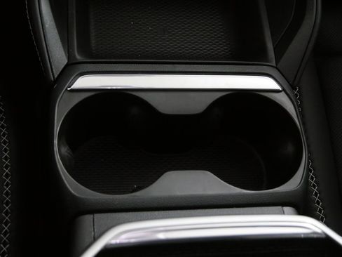 New 2026 GMC Terrain Denali w/ LPO, Black Badging Package image 24