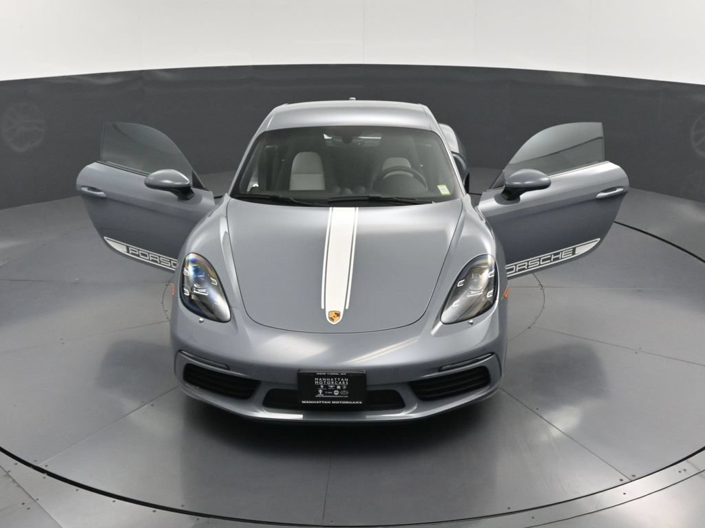 Certified 2024 Porsche 718 Cayman RWD image 29