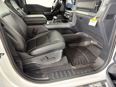 Used 2024 Ford F150 Lariat image 15