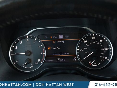 Used 2021 Nissan Titan SV w/ SV Convenience Package AWD/4WD image 6