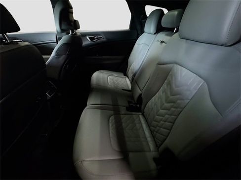 Used 2024 Kia Sportage X-Line w/ X-Line Premium Package image 26
