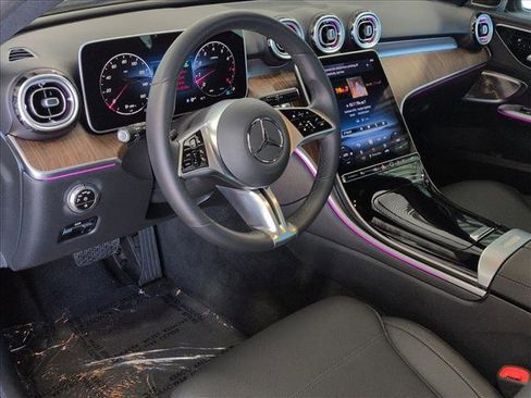 Used 2025 Mercedes-Benz C 300 Sedan image 10