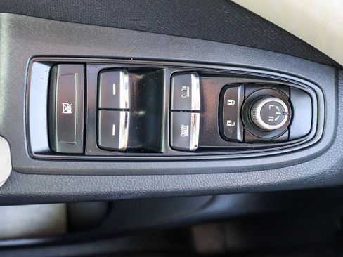 Used 2019 Subaru Ascent Premium AWD/4WD image 22