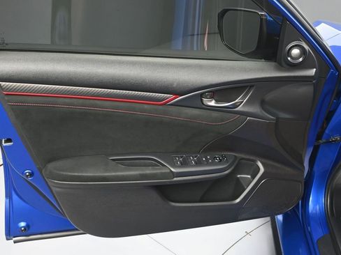 Used 2019 Honda Civic Type R image 10