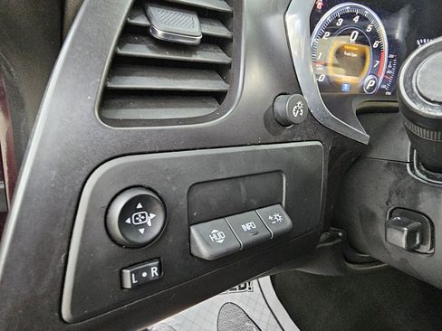 Used 2017 Chevrolet Corvette Stingray Coupe w/ 2LT Preferred Equipment Group image 33