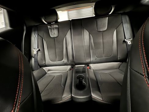 Used 2019 Hyundai Veloster Turbo image 24