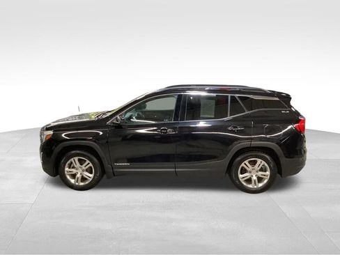 Used 2018 GMC Terrain SLE w/ Driver Convenience Package image 9