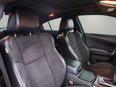 Used 2023 Dodge Charger R/T w/ Plus Group image 20