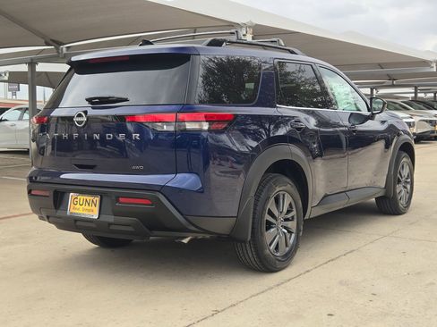 New 2026 Nissan Pathfinder SV image 3