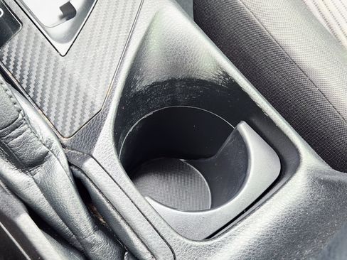 Used 2015 Toyota RAV4 LE image 25