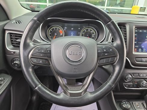Used 2021 Jeep Cherokee Trailhawk w/ Trailer Tow Group AWD/4WD image 20