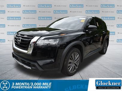 Used 2023 Nissan Pathfinder SL w/ SL Premium Package
