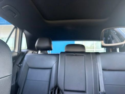 Used 2022 Volkswagen Atlas Cross Sport SEL AWD/4WD image 15