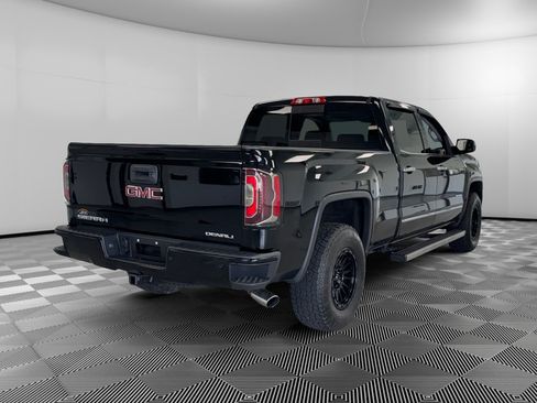 Used 2017 GMC Sierra 1500 Denali w/ Denali Ultimate Package AWD/4WD image 8
