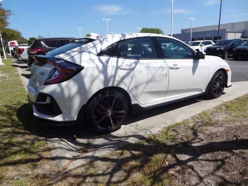 Used 2021 Honda Civic Sport Touring image 5