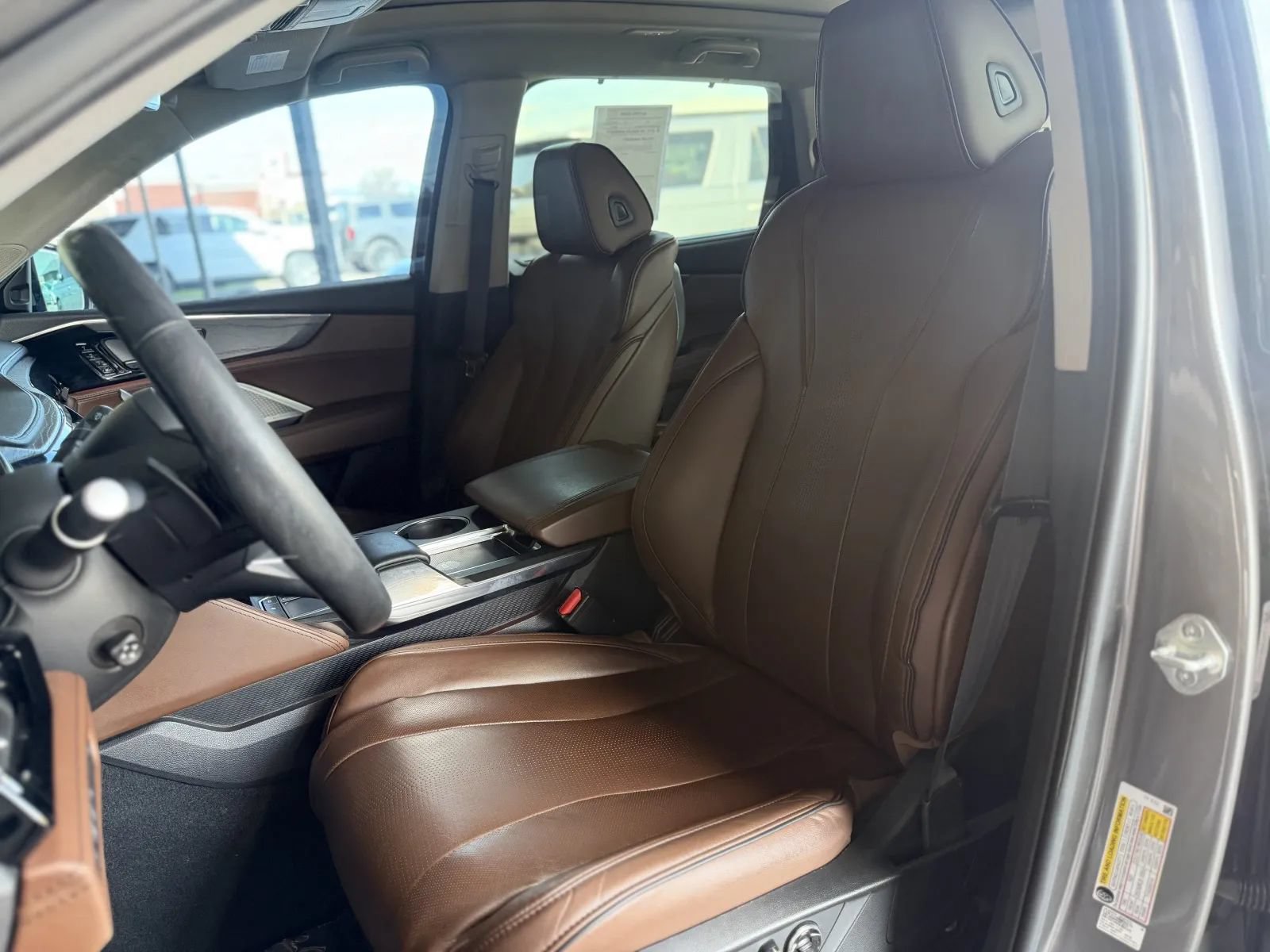 Used 2022 Acura MDX w/ Advance Package AWD/4WD image 14