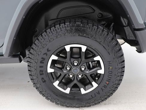 Used 2024 Jeep Wrangler Unlimited Rubicon 4xe image 11