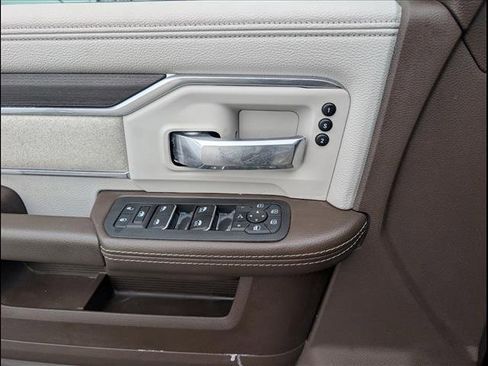 Used 2025 RAM 2500 Laramie image 15