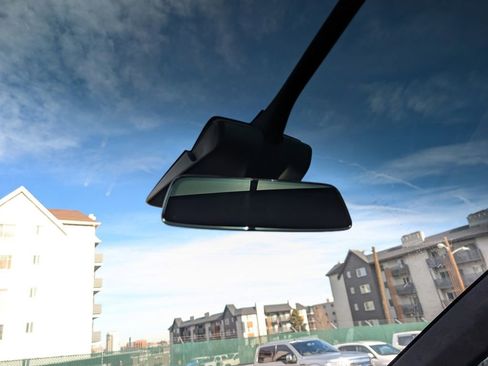 Used 2019 Tesla Model X Performance image 28