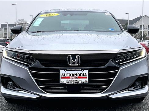 Used 2021 Honda Accord Sport image 3