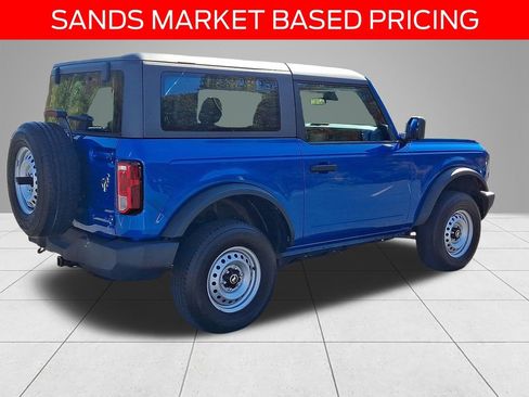 Used 2022 Ford Bronco 2-Door image 4