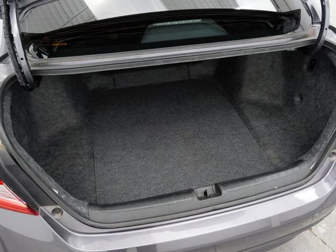 Used 2020 Honda Accord Touring image 35