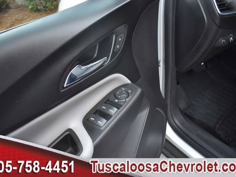 Used 2021 Chevrolet Equinox LS w/ LS Convenience Package image 17