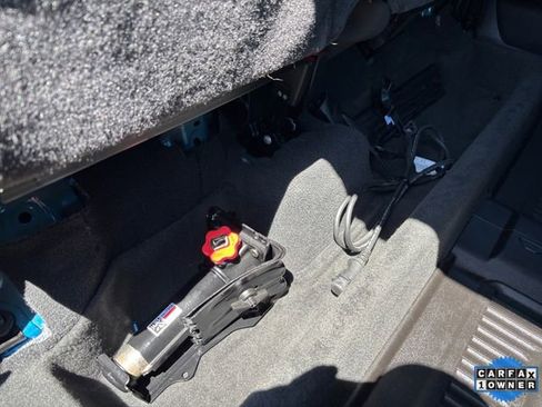 Used 2023 GMC Sierra 1500 AT4 w/ AT4 Preferred Package image 35