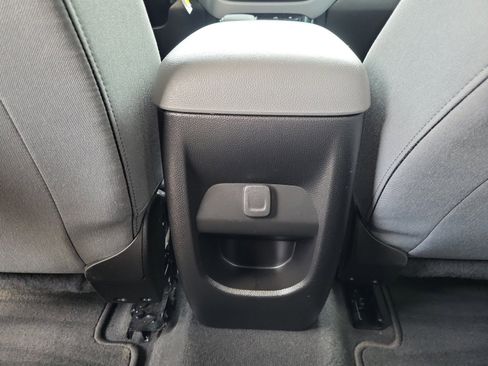 Used 2021 Chevrolet Colorado W/T w/ WT Convenience Package image 30