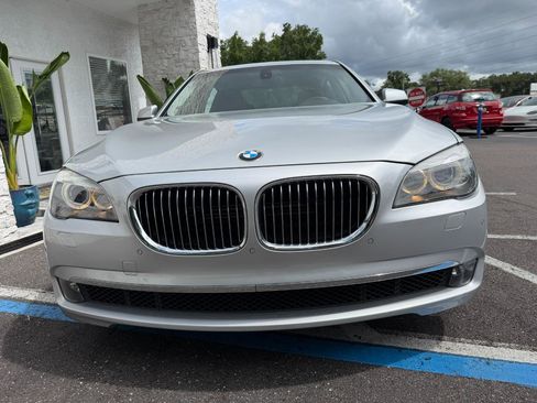 Used 2011 BMW 750Li RWD image 4