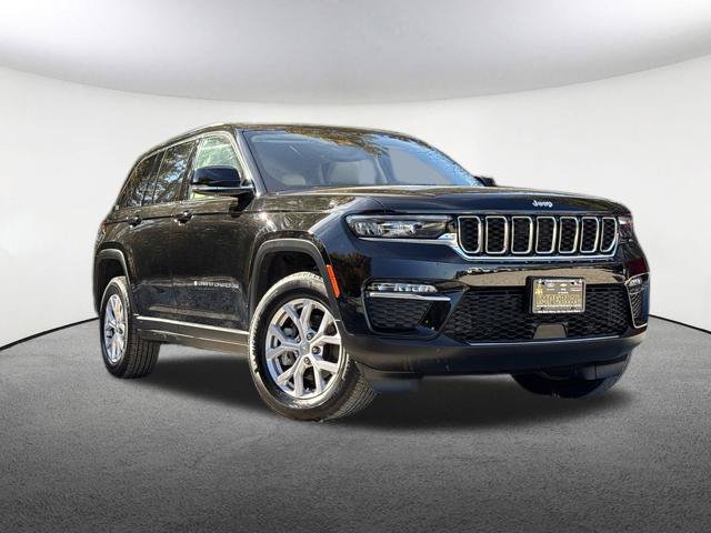 Used 2022 Jeep Grand Cherokee Limited AWD/4WD image 2