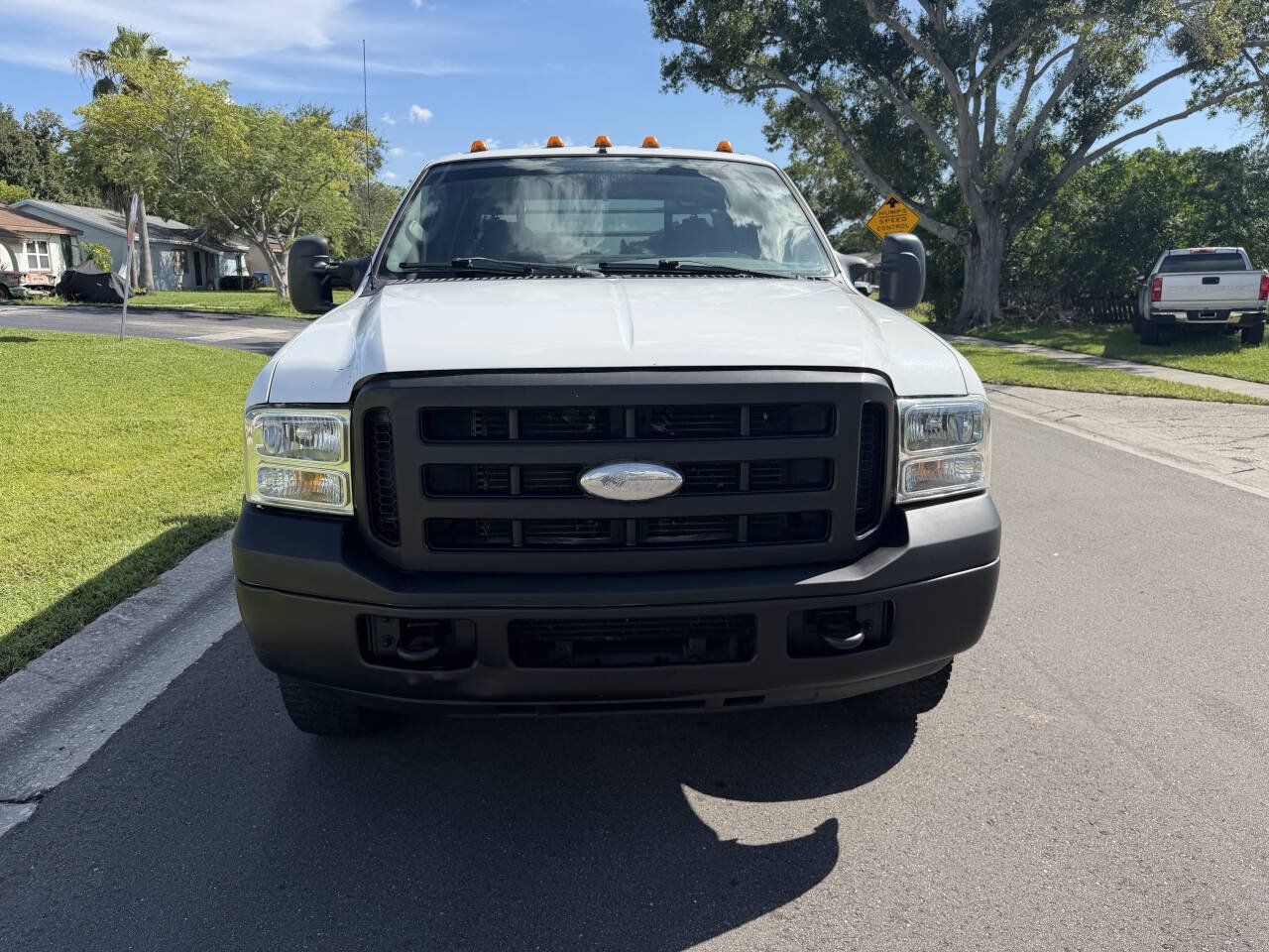 Used 2006 Ford F350 XL AWD/4WD image 8