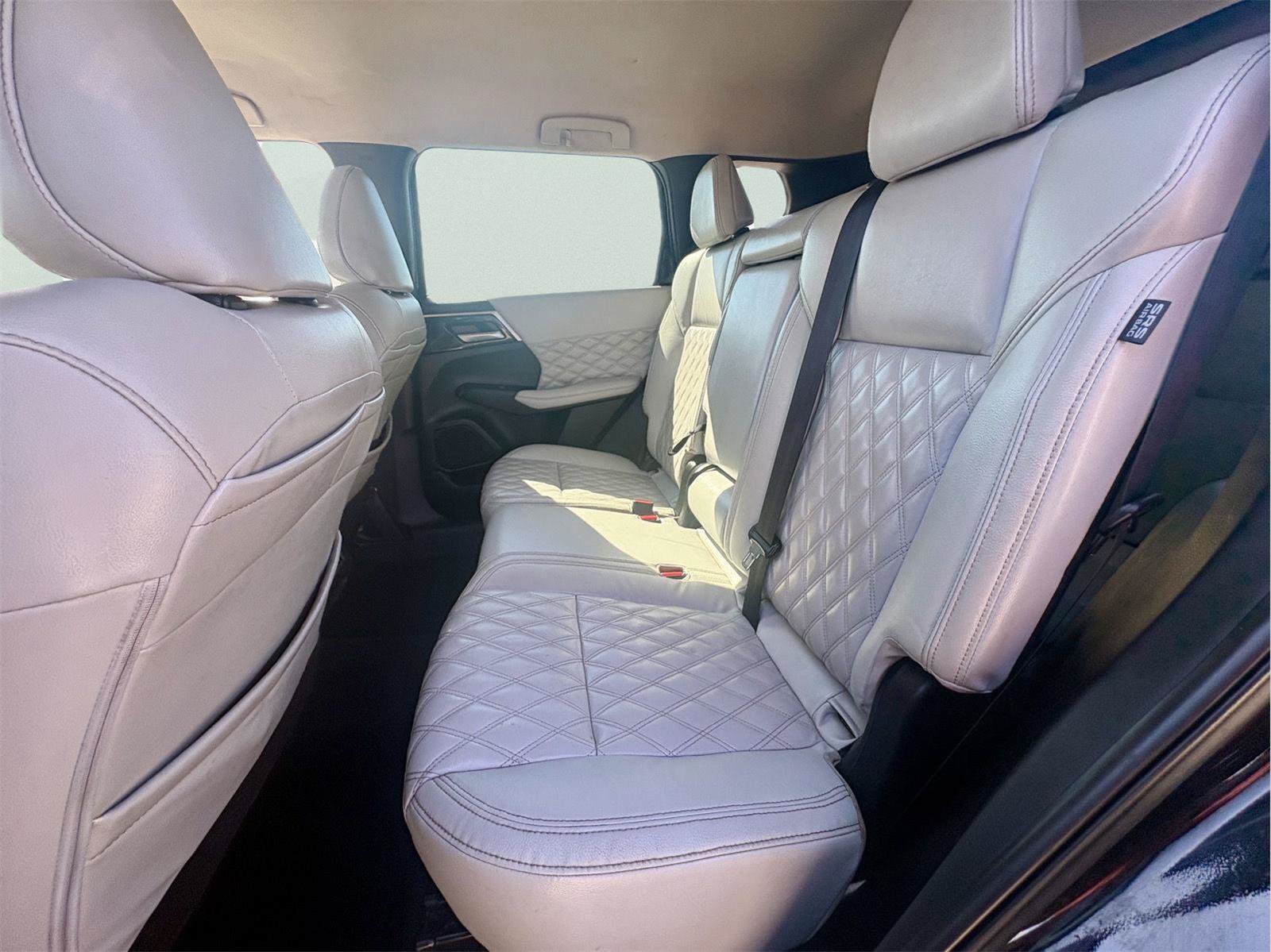 Used 2022 Mitsubishi Outlander SEL FWD image 12