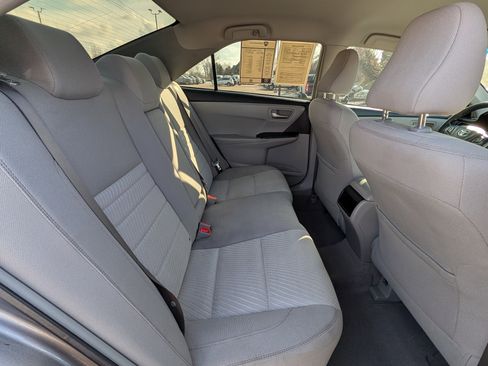 Used 2017 Toyota Camry LE image 25