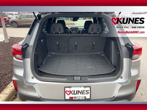 Used 2023 Chevrolet TrailBlazer RS image 5