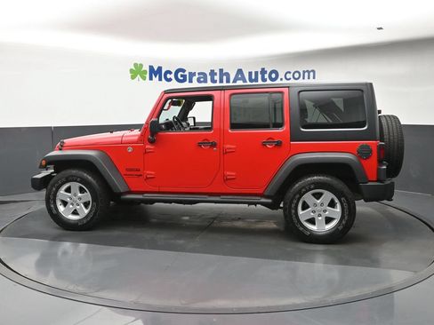 Used 2018 Jeep Wrangler Unlimited Sport S AWD/4WD image 22