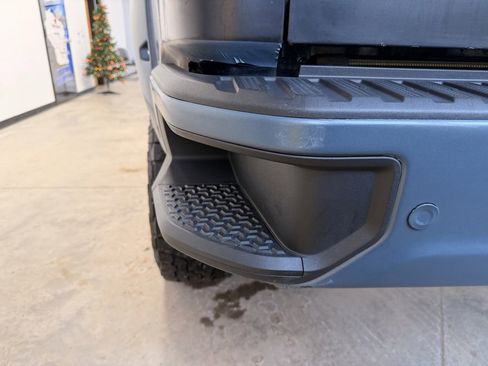 Used 2022 Chevrolet Silverado 2500 High Country w/ Z71 Off-Road Package image 16