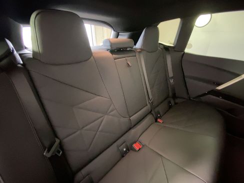 New 2026 BMW iX xDrive45 image 31