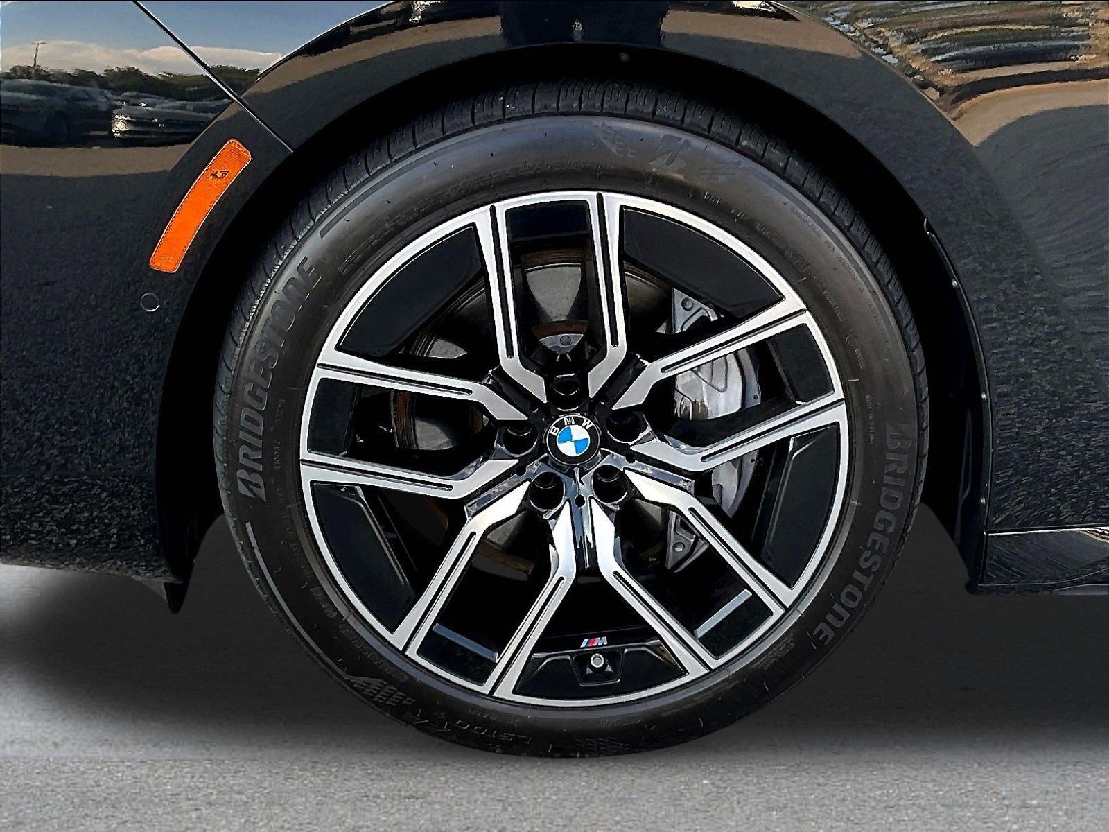 Used 2024 BMW 740i RWD image 36