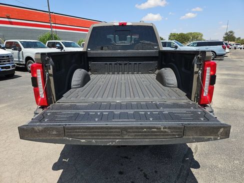 New 2026 Ford F250 Lariat w/ Chrome Package AWD/4WD image 18
