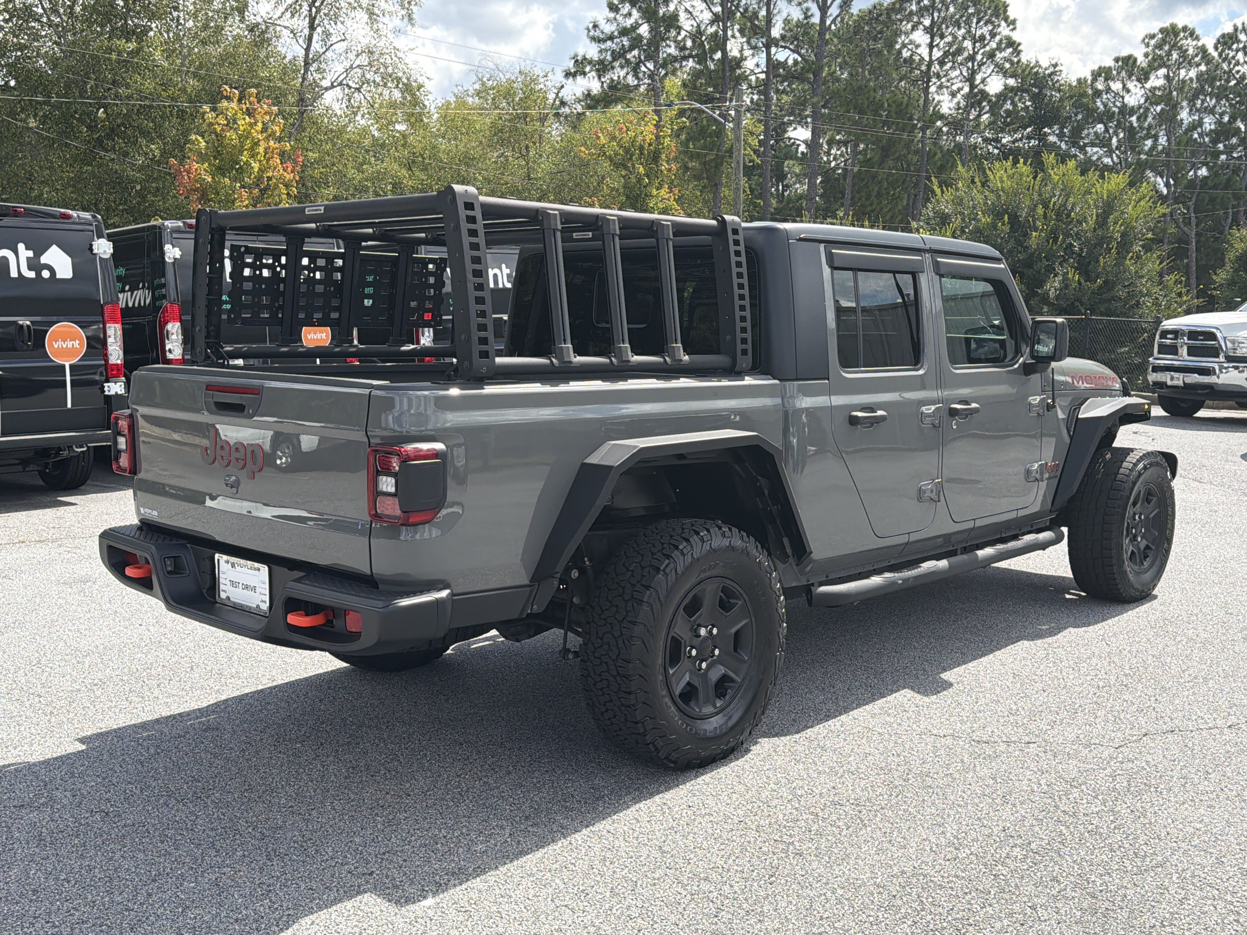 Used 2021 Jeep Gladiator Mojave w/ LED Lighting Group AWD/4WD image 8