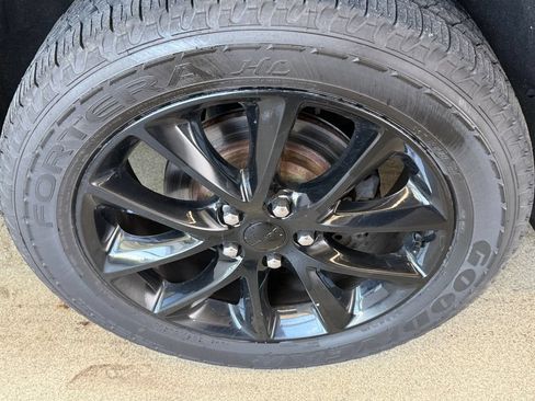 Used 2018 Dodge Durango GT w/ Premium Group AWD/4WD image 7