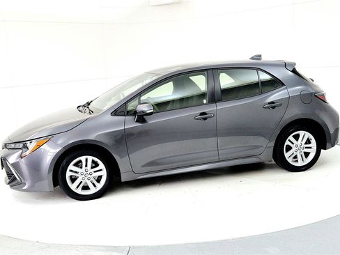 Certified 2022 Toyota Corolla SE image 3