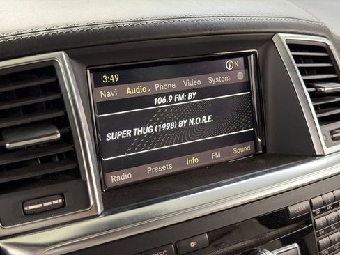 Used 2012 Mercedes-Benz ML 63 AMG 4MATIC image 24